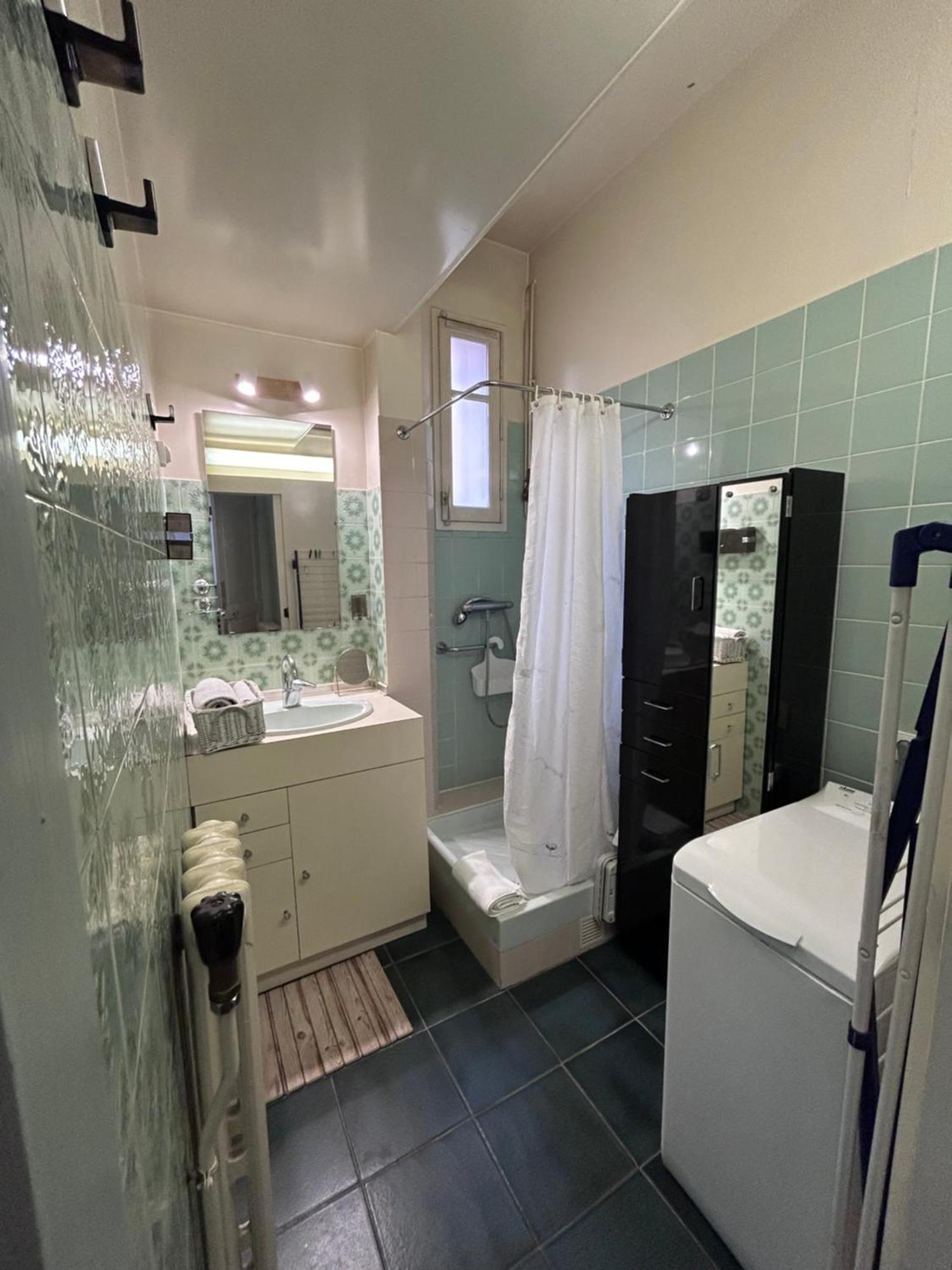 Logement Paris Centre Esterno foto